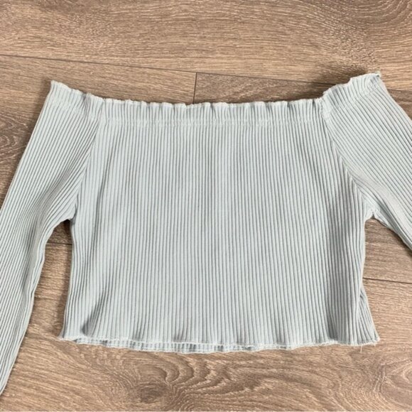 Shein Women’s Off The Shoulder Top Cropped Long Sleeves Pale Blue Size Medium - Picture 4 of 11